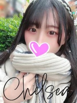 クルミ【清純無垢なアイドル系】