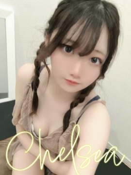 アユム【純白・乳首イキ天然娘】