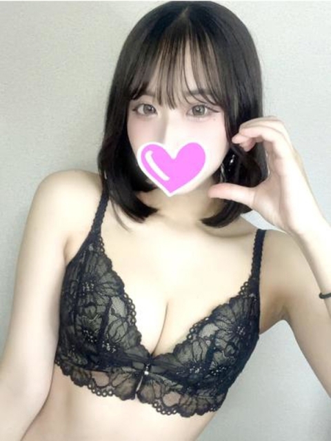 マコ【欲求不満のM覚醒美女♡】3