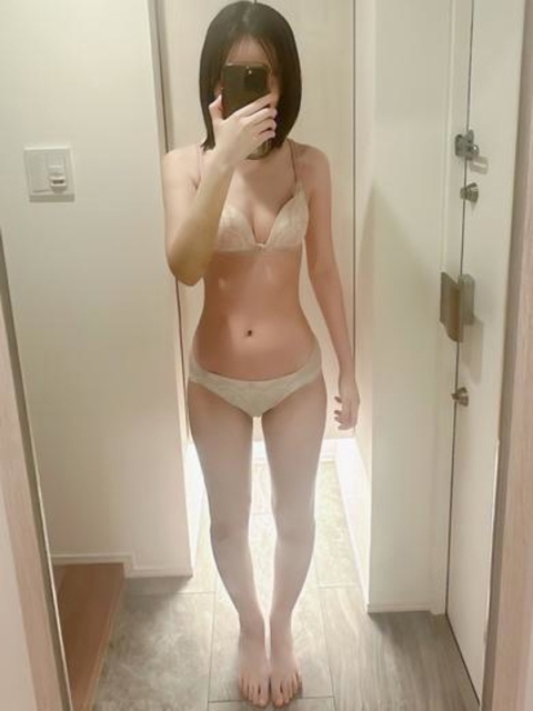 ナナセ【極細美クビレ濃厚フェラ】5