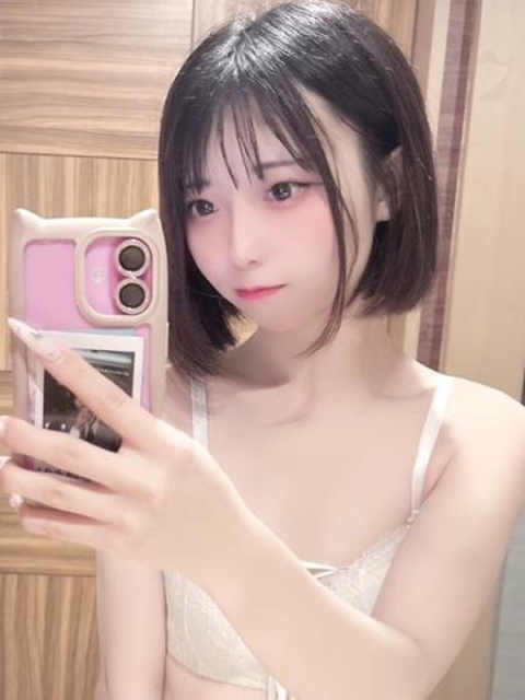 シホ【女子アナ顔の新星美女入店】2