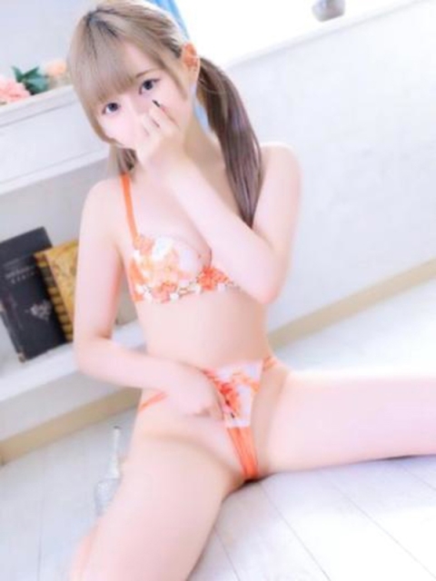 ヒヨリ【緊張中のド素人ロリ♡】3