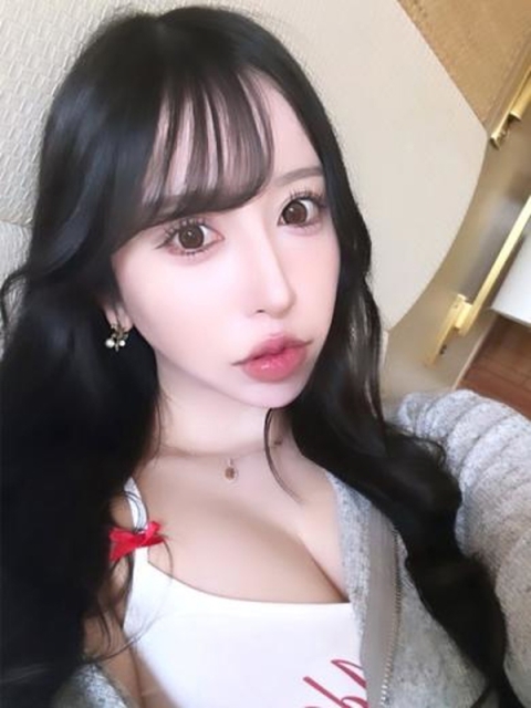 マリア【完璧すぎるモデル体型】3