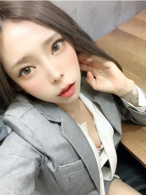 福井CLUB CHELSEA（クラブ チェルシー） チナツ【お色気たっぷりお姉様】