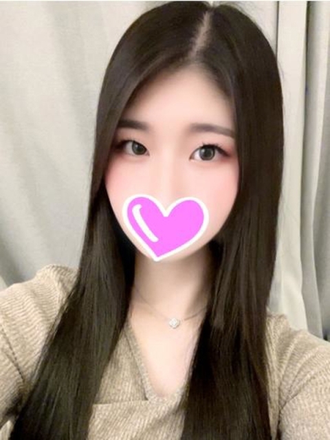 福井CLUB CHELSEA（クラブ チェルシー） アヤナ【美乳＆美尻、色白ボディ】