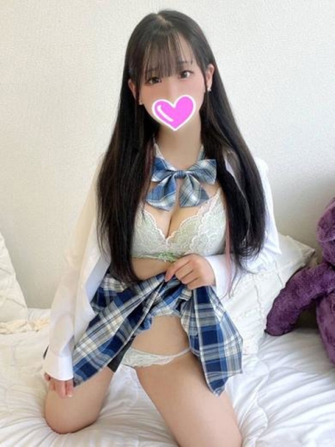 イズミ【Fカップ乳の清楚系】2