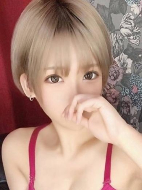 リミ【絶対エロいっ！鉄板美女】