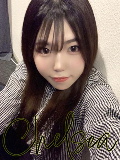 エレナ【黒髪清楚で積極的♡】